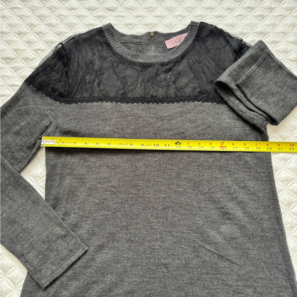 Nicole Richie Charcoal Gray Black Lace Yoke Zip Back Knit Tunic Sweater Sz L - Picture 9 of 15
